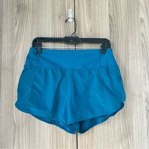 Athleta Run With It 4.5" Short in Teal